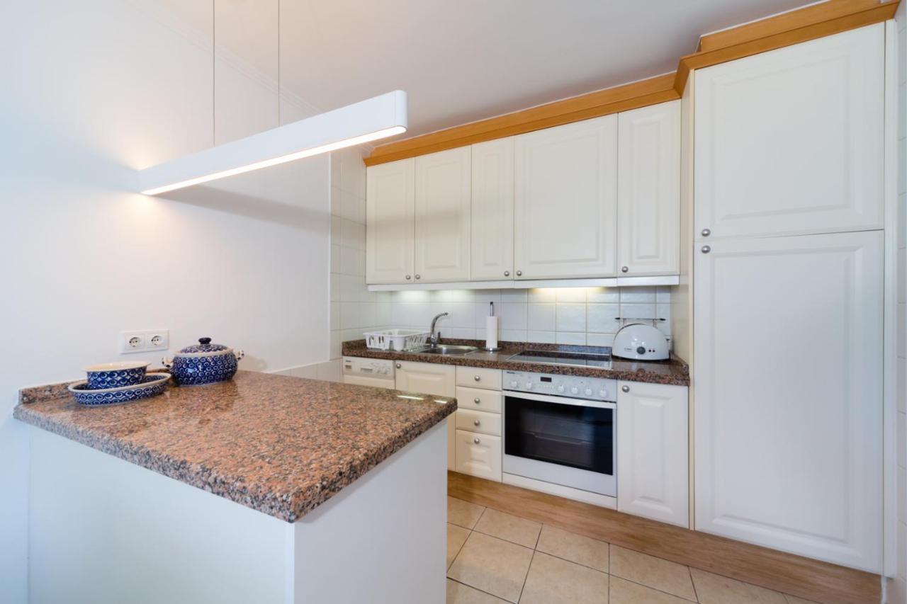 Bastian Beach. Casa Cheah. Sea View كوستا تاغيسي المظهر الخارجي الصورة